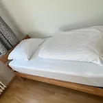 בית הארחה Fuer Monteure, Handwerker Oder Reisende *