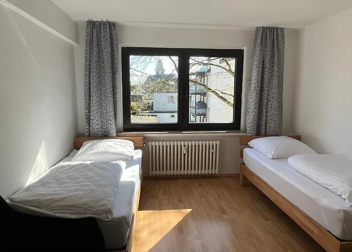 Fuer Monteure, Handwerker Oder Reisende *