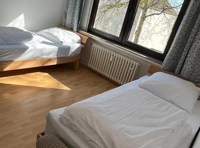 Fuer Monteure, Handwerker Oder Reisende